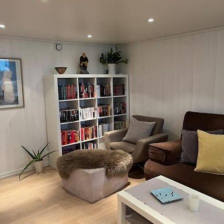 Appartamento Hybel Med Bad Egersund Esterno foto