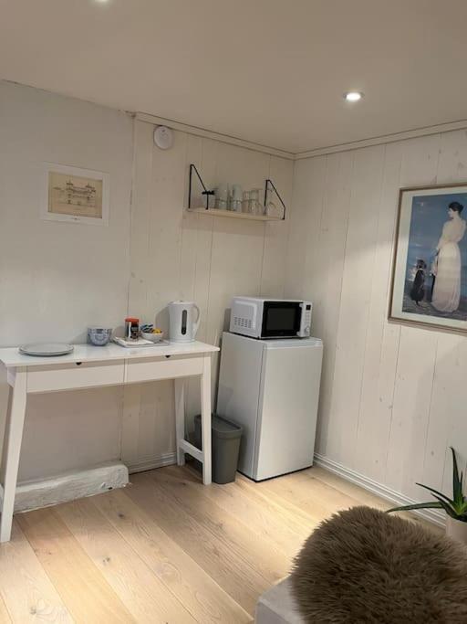 Appartamento Hybel Med Bad Egersund Esterno foto