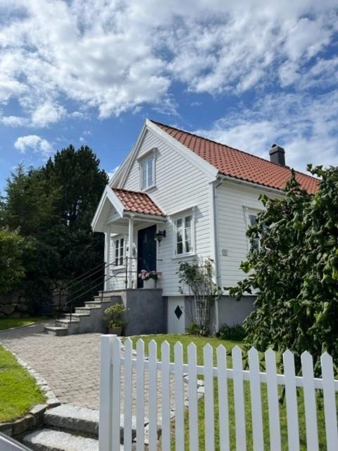 Appartamento Hybel Med Bad Egersund Esterno foto